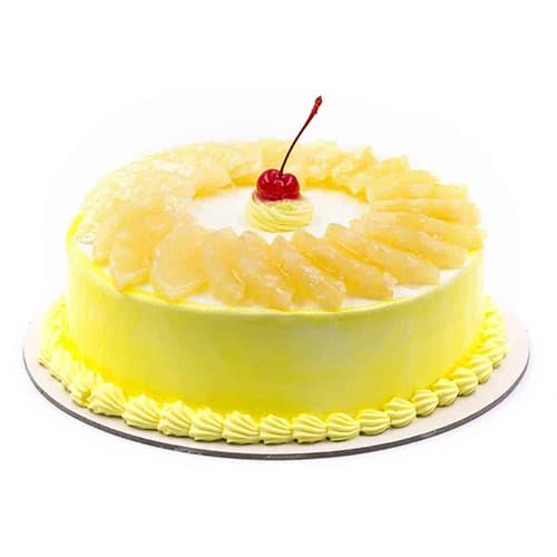 Fresh Pineapple 🍍Cake 🎂If you look for our fresh fruit cakes one of our  options is Pineapple Cake, Vegan and very delicious. (Minim... | Instagram